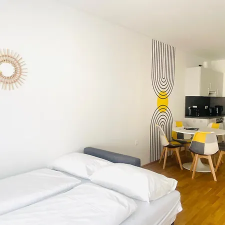 Apstay Prime I Parking Option I Self Check-in 3* グラーツ